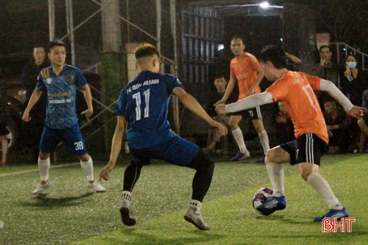 FC Đức Mạnh vô địch Cúp nha khoa Mai Hùng Group