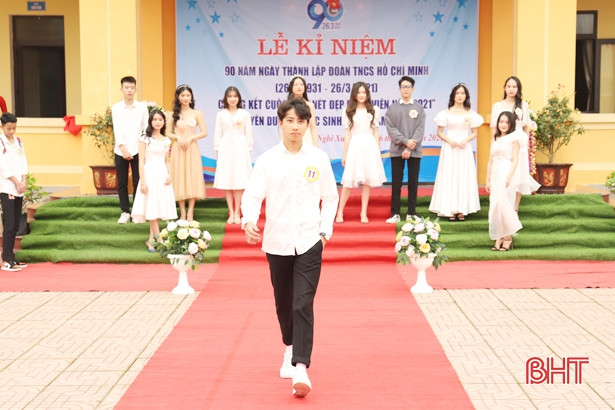 Xem học sinh Nghi Xuân thi “Duyên dáng và tài năng” ảnh 5 Xem học sinh Nghi Xuân thi “Duyên dáng và tài năng”