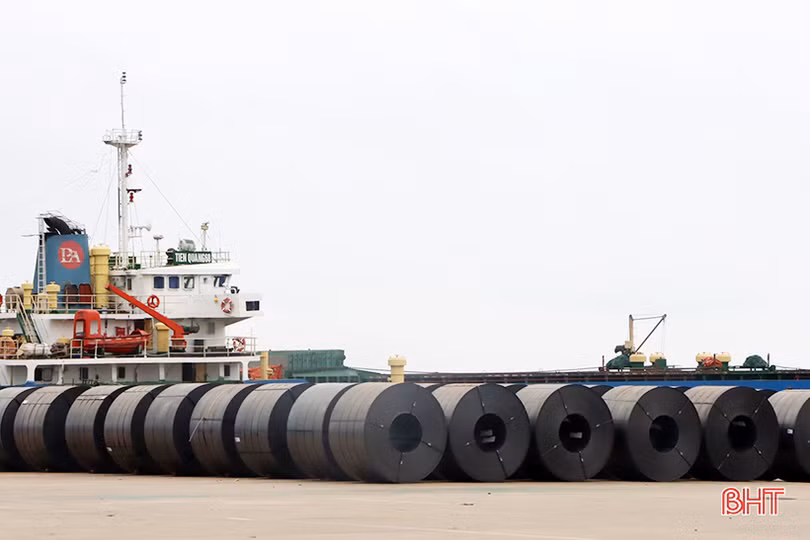 Hải quan Vũng Áng thu ngân sách tăng 41,5% so với cùng kỳ