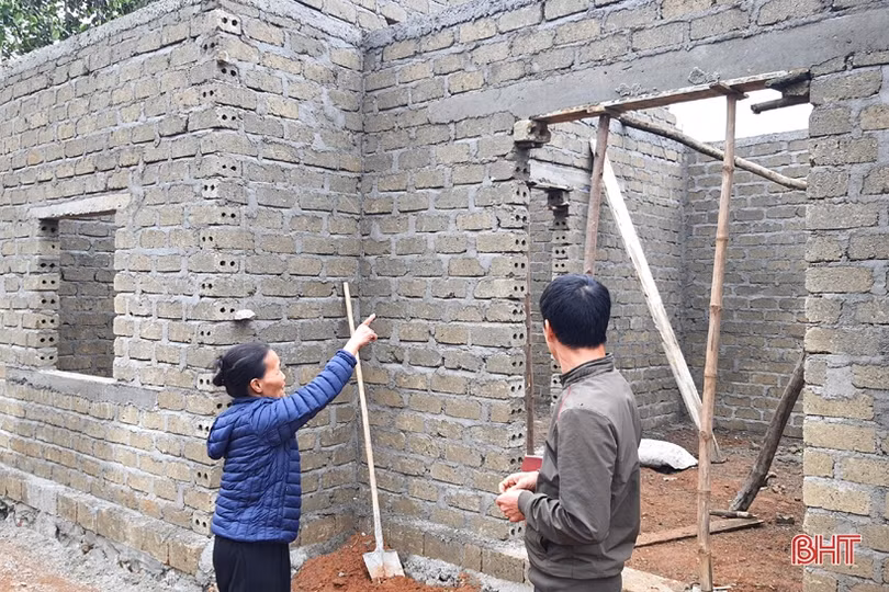 Có nhà kiên cố tránh bão lũ, người dân Kỳ Anh mừng rơi nước mắt