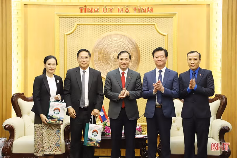Thắt chặt quan hệ hữu nghị giữa Hà Tĩnh với các tỉnh nước bạn Lào