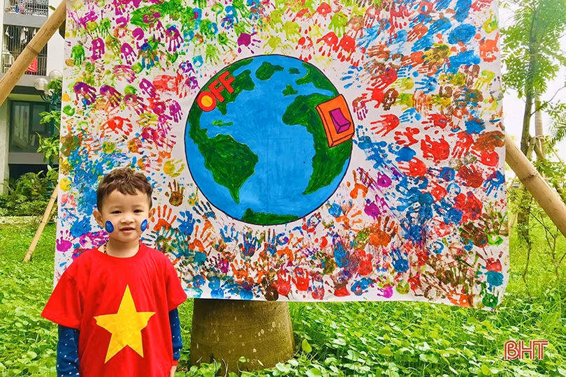 Các bé mầm non Trí Đức gửi gắm thông điệp “vì một hành tinh xanh”