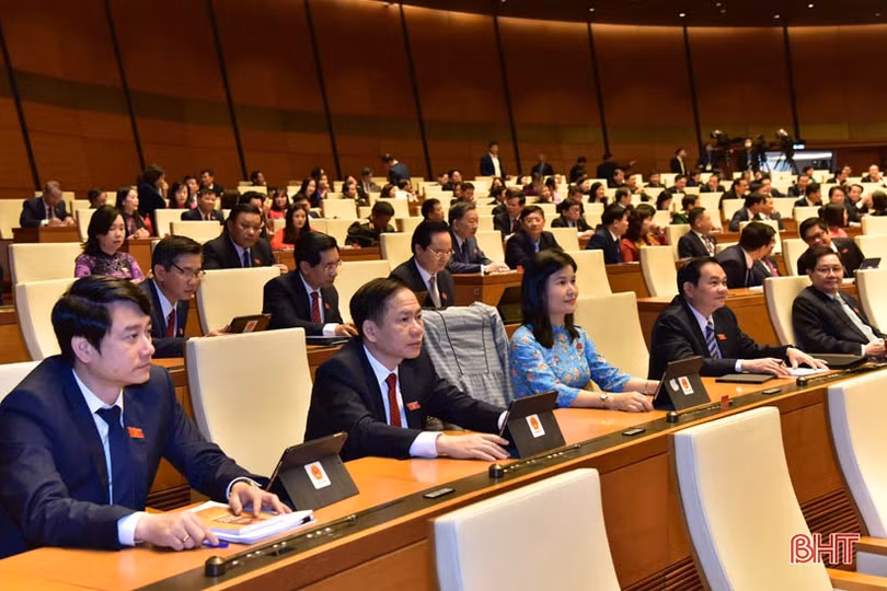 Quốc hội khai mạc kỳ họp cuối cùng khoá XIV, kiện toàn nhân sự cấp cao