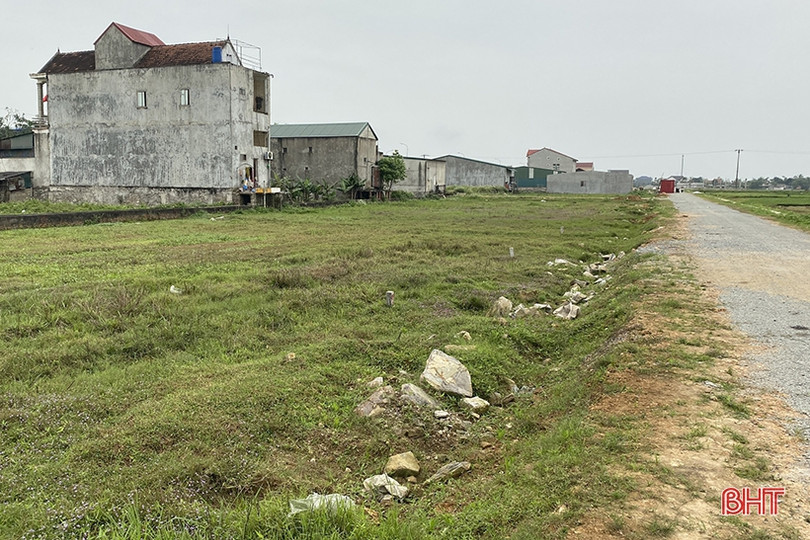 Giá bất động sản tăng “nóng” ở Hà Tĩnh: Đừng để “sóng ảo” gây hệ lụy!