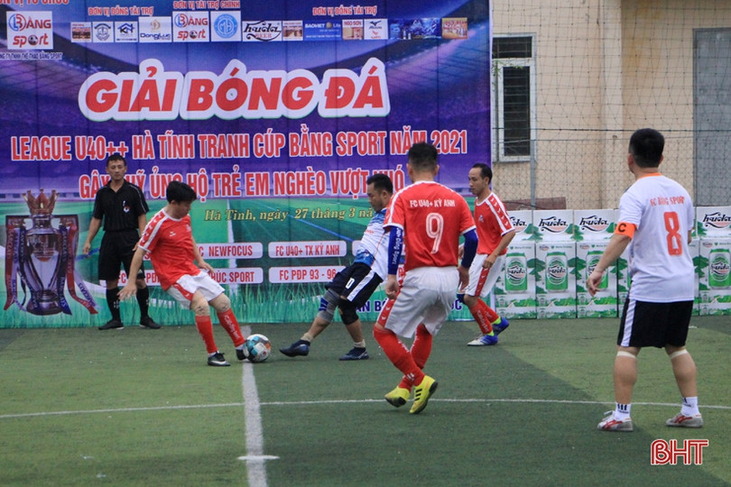 8 đội bóng đá phong trào tranh Giải Bằng Sport 