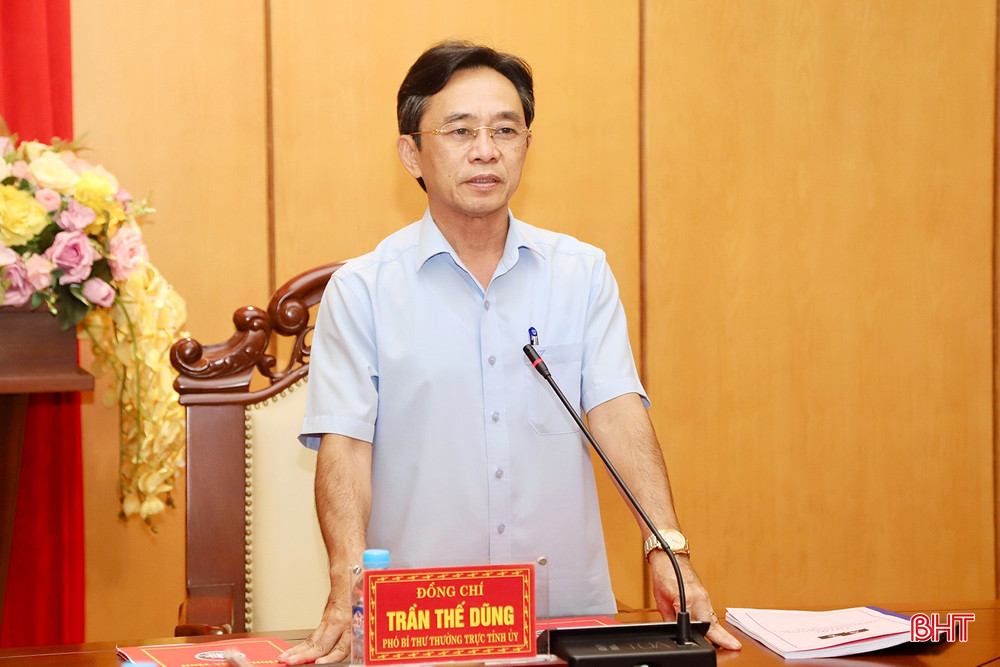 Phó Bí thư Thường trực Tỉnh ủy Trần Thế Dũng kết luận hội nghị. bqbht_br_img-8962-copy.jpg