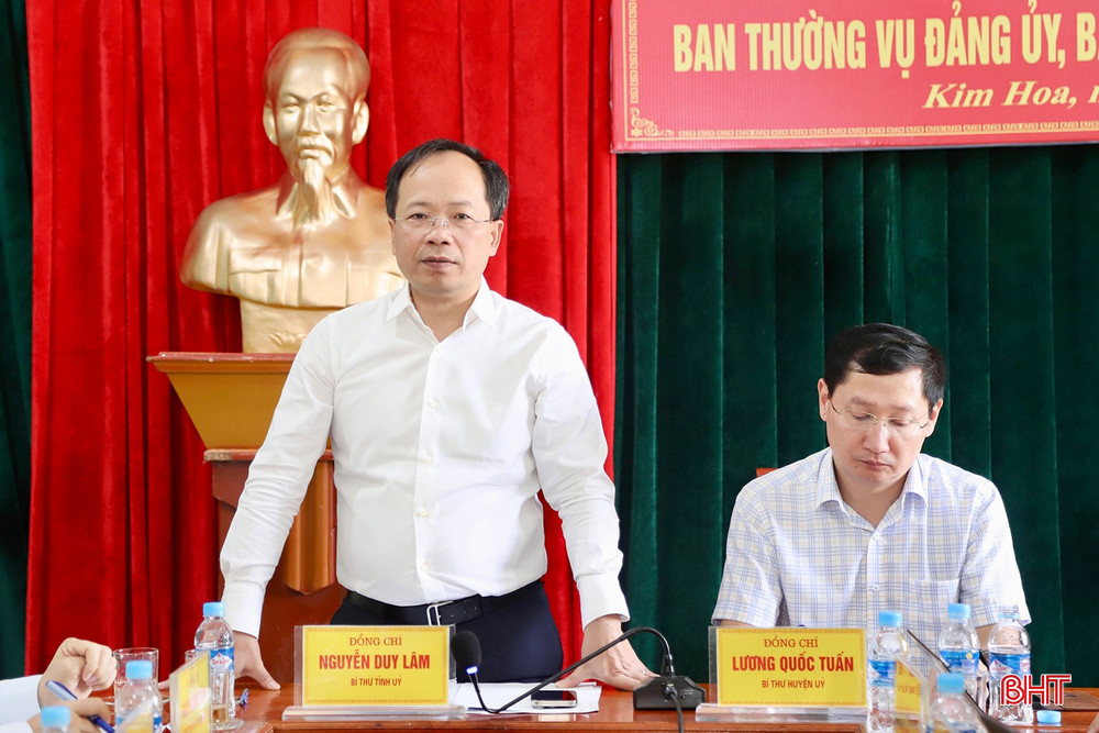 Bí thư Tỉnh ủy Nguyễn Duy Lâm phát biểu chỉ đạo tại buổi làm việc. bqbht_br_img-5555-copy.jpg
