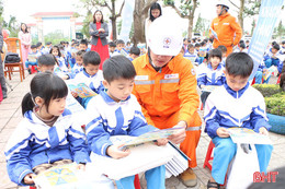 Lan tỏa trách nhiệm xã hội, Điện lực Hà Tĩnh chung tay vì cộng đồng
