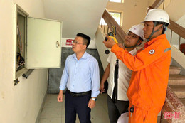 Điện lực Hà Tĩnh sẵn sàng cấp điện an toàn cho kỳ thi vào lớp 10