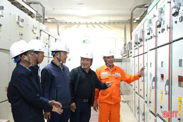 Đóng điện thành công máy biến áp T2 ở Khu kinh tế Vũng Áng 