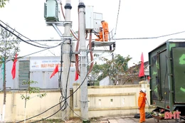 Giữ dòng điện an toàn, phục vụ Nhân dân vui Tết, đón Xuân