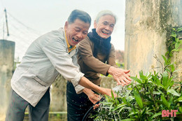 Người dân Thạch Khê phấn khởi khi nước sạch về nhà