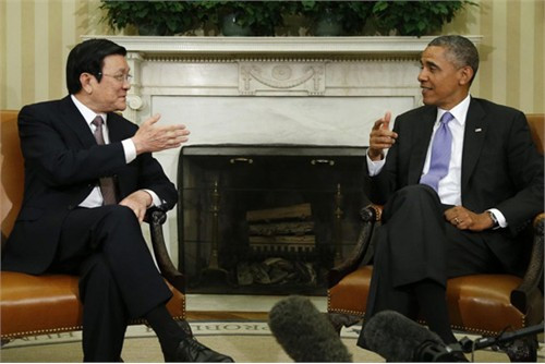 Chủ tịch nước Trương Tấn Sang và Tổng thống Obama tại Phòng Bầu dục, Nhà Trắng (Ảnh: AP)