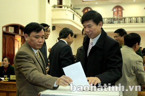 Cán bộ cốt cán toàn tỉnh tham gia bỏ phiếu giới thiệu chức danh Phó Bí thư Thường trực Tỉnh ủy