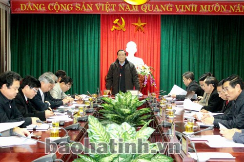 Bí thư Tỉnh ủy Nguyễn Thanh Bình: "Đẩy mạnh công tác giáo dục chính trị tư tưởng, tạo sự đoàn kết, thống nhất trong Đảng bộ, sự đồng thuận trong nhân dân" Bí thư Tỉnh ủy Nguyễn Thanh Bình: "Đẩy mạnh công tác giáo dục chính trị tư tưởng, tạo sự đoàn kết, thống nhất trong Đảng bộ, sự đồng thuận trong nhân dân"