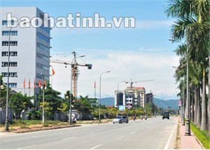 Thành phố Hà Tĩnh trên đường đổi mới. Ảnh: Quốc Khánh Thành phố Hà Tĩnh trên đường đổi mới. Ảnh: Quốc Khánh