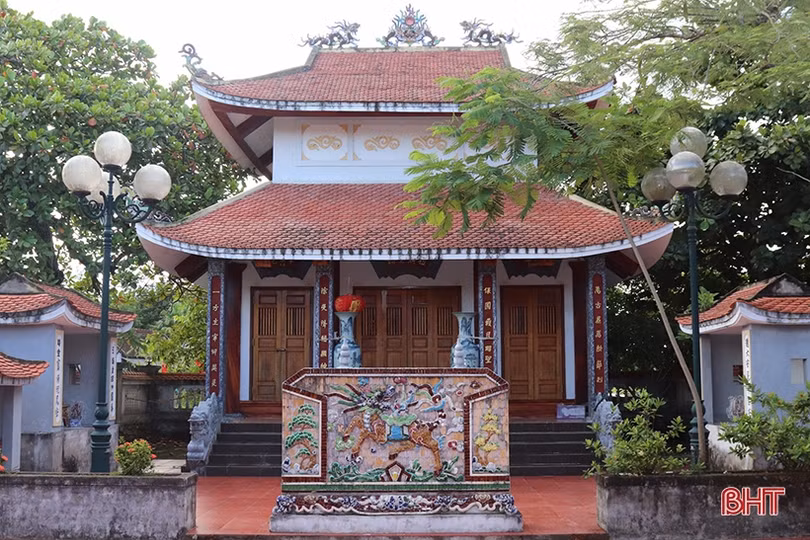 Giữ di tích lịch sử văn hóa ở “làng đỏ” trường tồn với thời gian