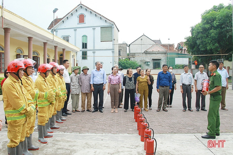 Ra mắt mô hình “Tổ liên gia an toàn phòng cháy chữa cháy” ở Nghi Xuân
