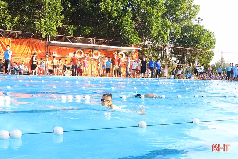 100 vận động viên tranh tài trên “Đường đua xanh” ở TP Hà Tĩnh