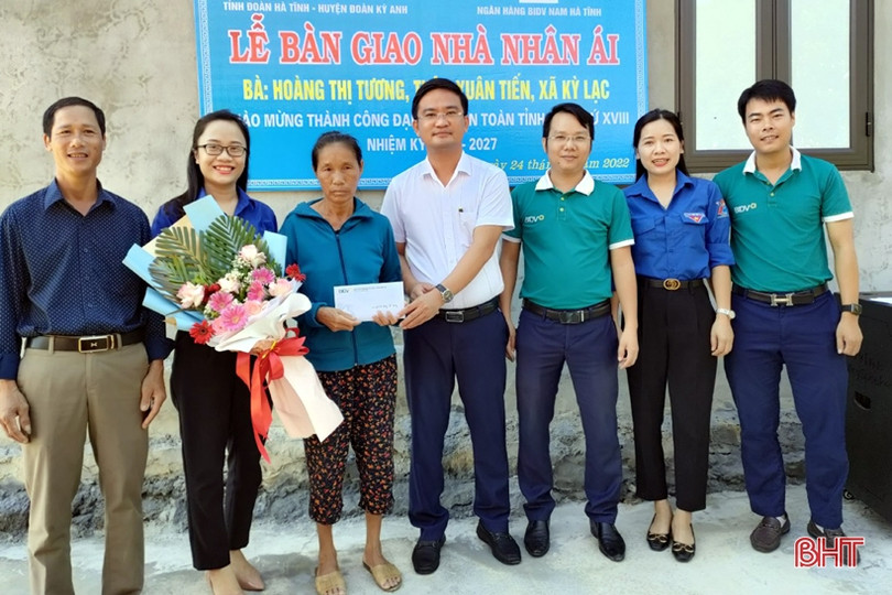 BIDV Nam Hà Tĩnh hỗ trợ xây dựng 3 ngôi nhà nhân ái ở huyện Kỳ Anh
