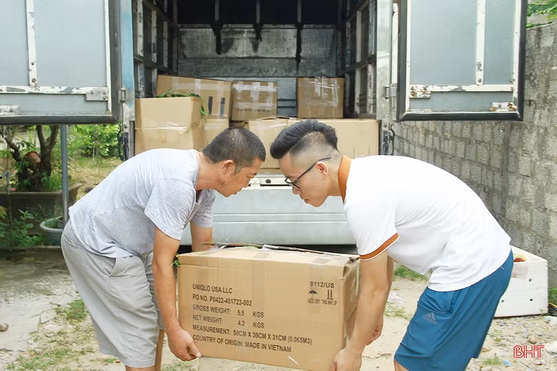 Vợ chồng giáo viên ở Nghi Xuân thêm thu nhập từ nghề “tay trái”