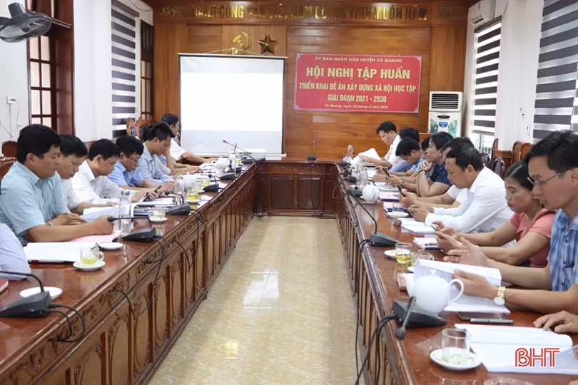 Nâng cao năng lực thực hiện công tác khuyến học, khuyến tài trên địa Vũ Quang