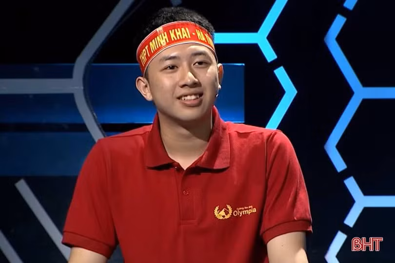 Nam sinh Hà Tĩnh thành thạo 3 thứ tiếng, thủ khoa đầu ra Đại học Bách khoa Hà Nội