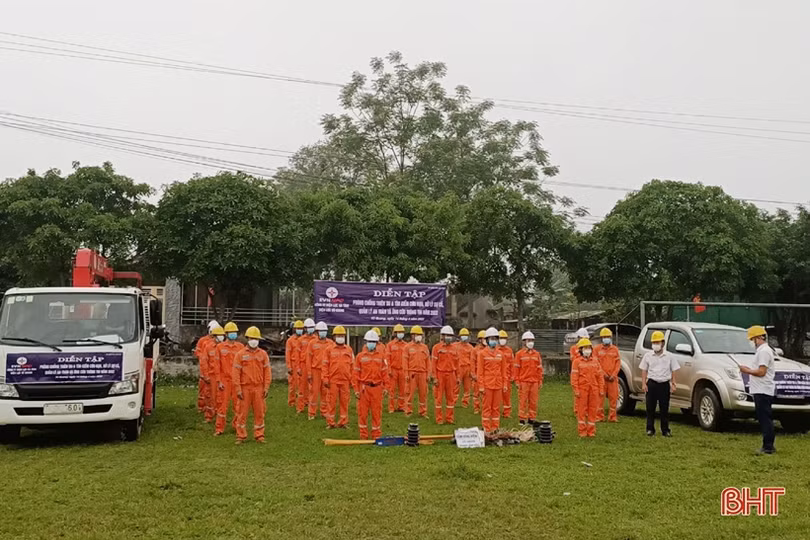 Điện lực Hà Tĩnh chủ động ứng phó sự cố do thiên tai