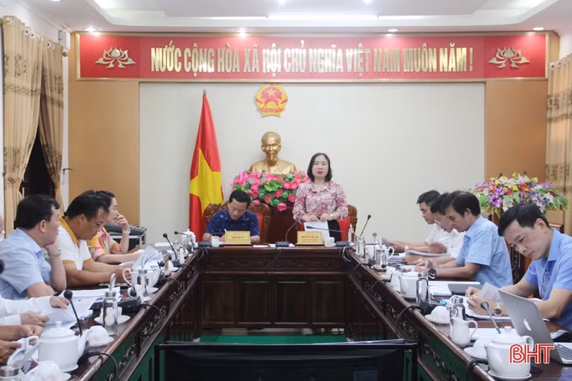 Sớm hoàn thiện dự thảo nghị quyết trình HĐND tỉnh Hà Tĩnh tại Kỳ họp thứ 9