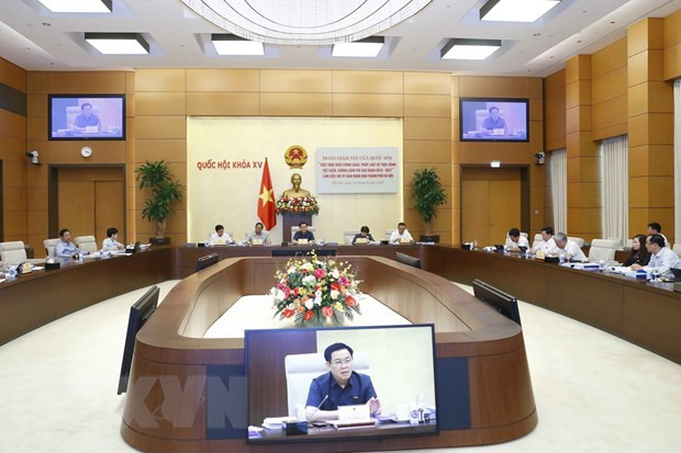 Chủ tịch Quốc hội: Chủ tịch Quốc hội: “1 đồng mà không cần thiết thì cũng không chi”