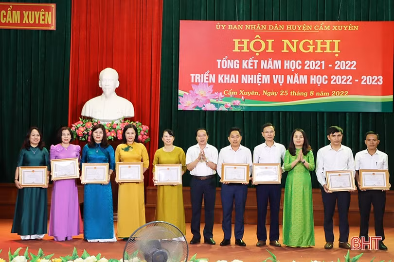 Các địa phương triển khai nhiệm vụ năm học 2022-2023