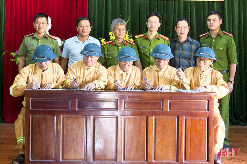 Đức Thọ ra mắt mô hình “Tổ liên gia an toàn phòng cháy và chữa cháy”