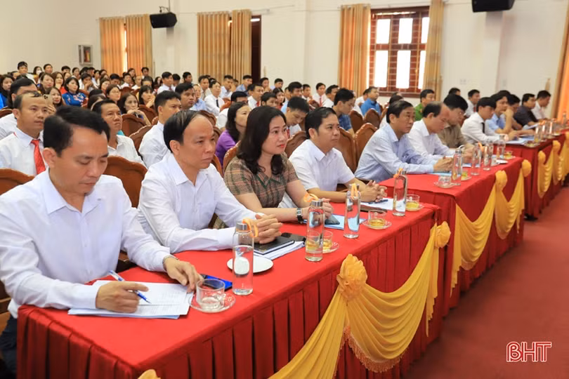 Hương Sơn triển khai nhiệm vụ năm học mới 