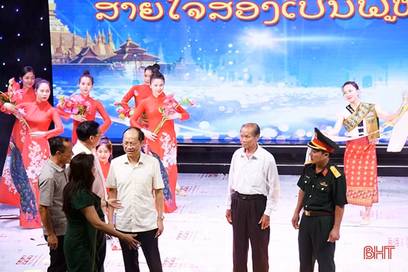 Hà Tĩnh sẵn sàng cho Lễ kỷ niệm 60 năm thiết lập quan hệ ngoại giao Việt Nam - Lào