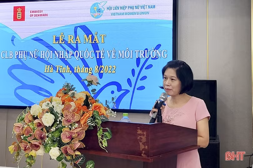 Ra mắt 2 Câu lạc bộ “Phụ nữ hội nhập quốc tế và môi trường” tại Hà Tĩnh