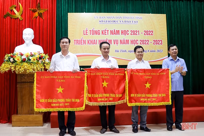 Tiếp tục đổi mới, kiên trì thực hiện mục tiêu giáo dục và đào tạo trên địa bàn Hà Tĩnh