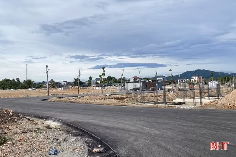 Hà Tĩnh tăng tốc hoàn thành thu ngân sách năm 2022