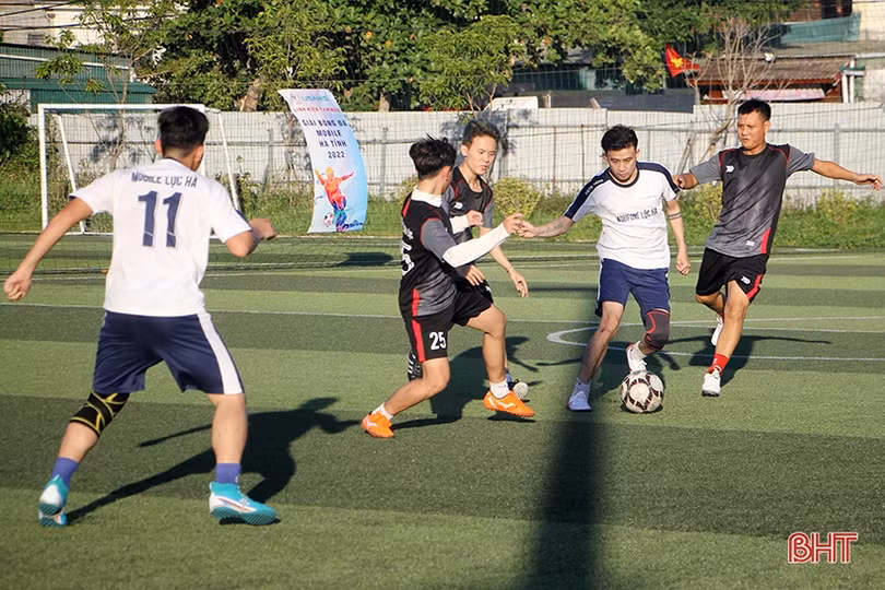 FC Mobile TP Hà Tĩnh 1 vô địch Giải Bóng đá Mobile Hà Tĩnh 2022