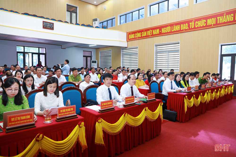Đại biểu tham dự hội nghị. bqbht_br_ag7a8212.jpg