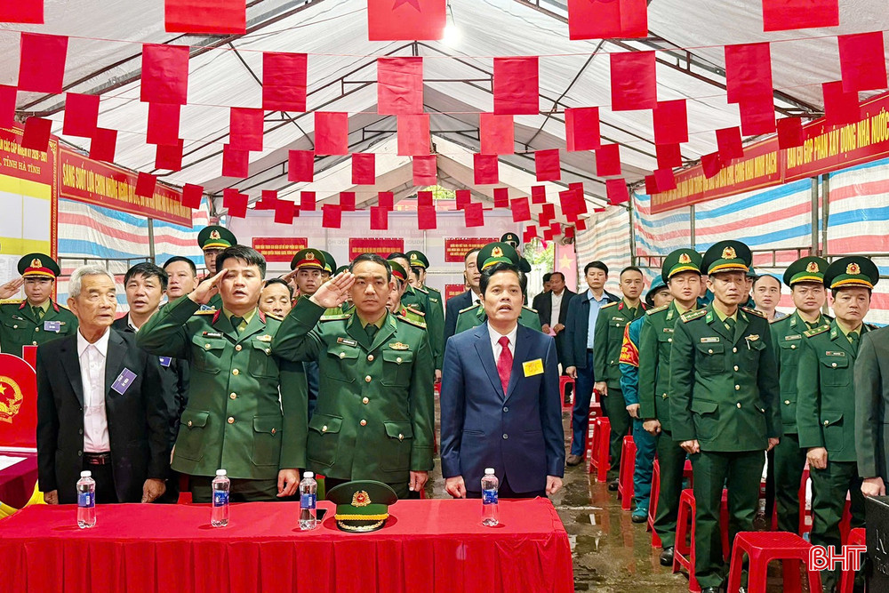 10.680 cử tri phường Hoành Sơn đã đến các khu vực bỏ phiếu trên địa bàn để thực hiện quyền và nghĩa vụ công dân. Không khí ngày hội non sông diễn ra trang nghiêm, phấn khởi.