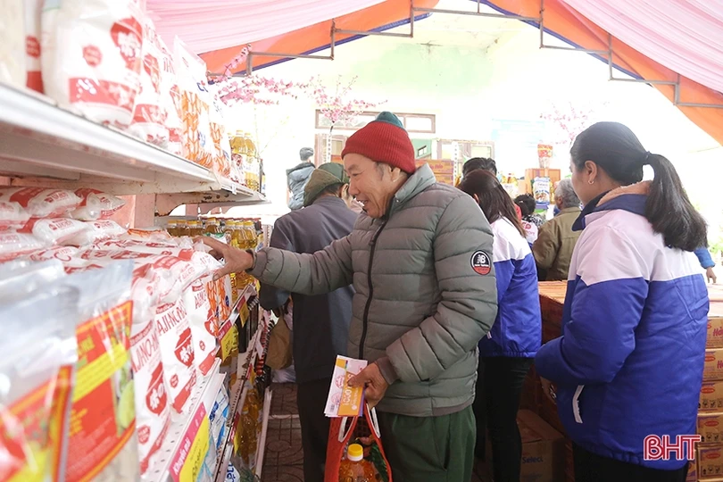 Mang tết ấm đến với người nghèo, đối tượng bảo trợ xã hội