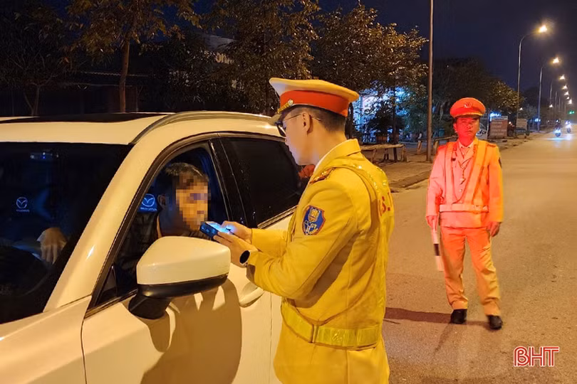 Công an TP Hà Tĩnh xử lý 192 trường hợp vi phạm quy định nồng độ cồn