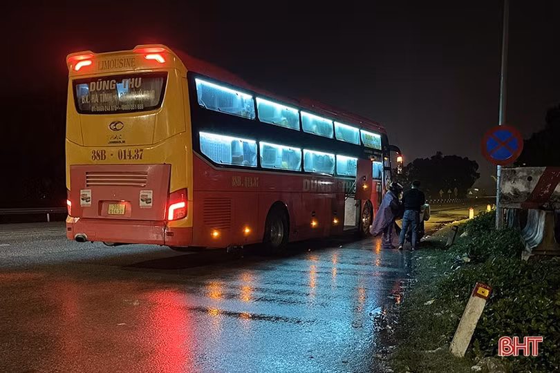 Xe dù, bến cóc gia tăng dịp sát tết Nguyên đán