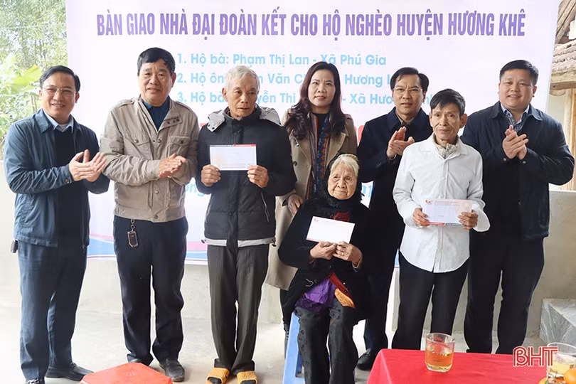 Các đơn vị, tổ chức hỗ trợ xây nhà, tặng quà tết cho người nghèo, gia đình chính sách