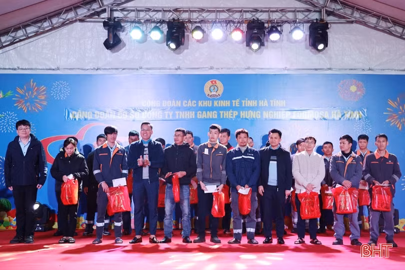 Các đơn vị tổ chức “Tết sum vầy - Xuân chia sẻ” với nhiều hoạt động ý nghĩa