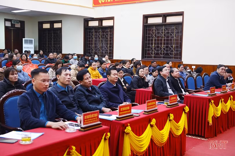 “Tết sum vầy - Xuân chia sẻ” đến với người lao động TX Kỳ Anh