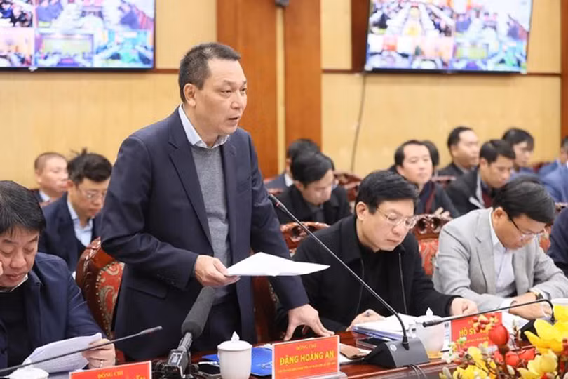 Thực hiện “4 tại chỗ” triển khai dự án Đường dây tải điện 500kV mạch 3 kéo dài