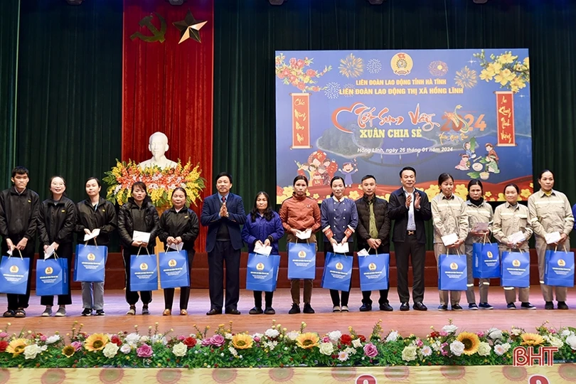 Mang tết ấm đến với người nghèo, đối tượng bảo trợ xã hội