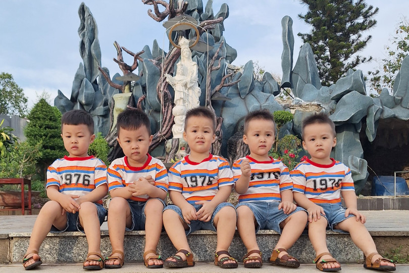 Người mẹ Đồng Nai sinh 5 con trong 13 tháng