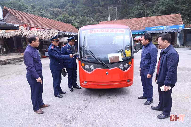 Đảm bảo an ninh, an toàn cho người dân, du khách tại Khu du lịch chùa Hương Tích